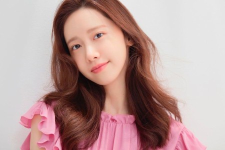 YoonA